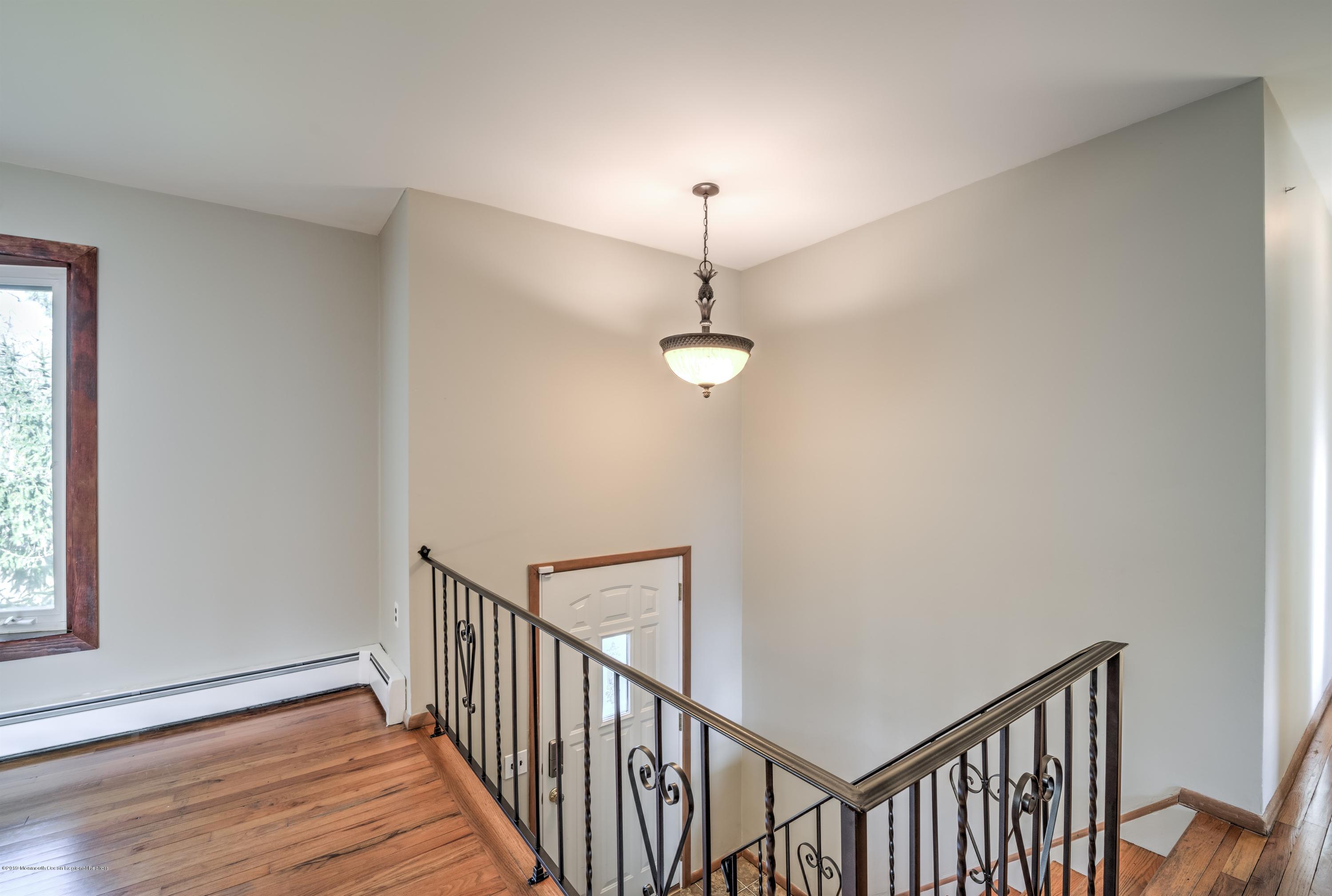 769 Bowman Road Jackson, NJ 08527 - Photo 4 of 34 003_FOYER