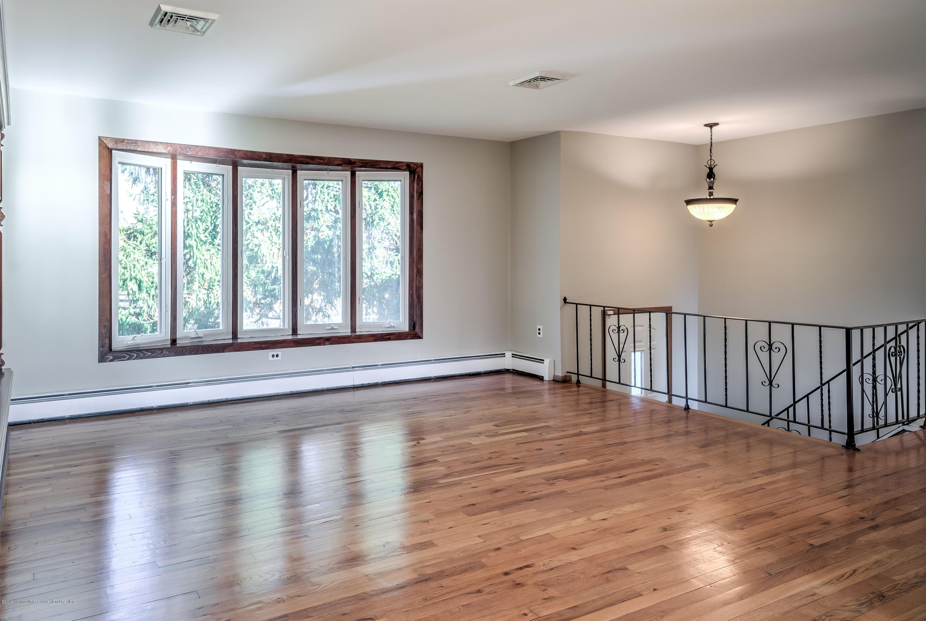 769 Bowman Road Jackson, NJ 08527 - Photo 8 of 34 007_LIVING ROOM