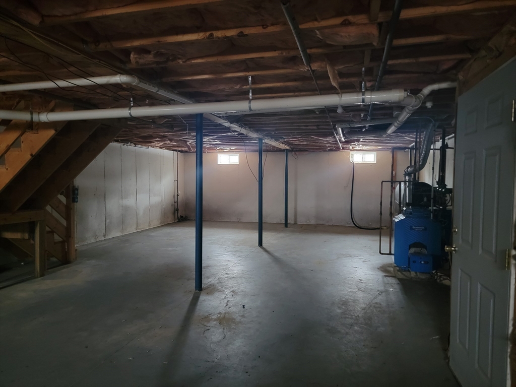 524 South Main Street Orange, MA 01364 - Photo 15 of 19 a view of empty room