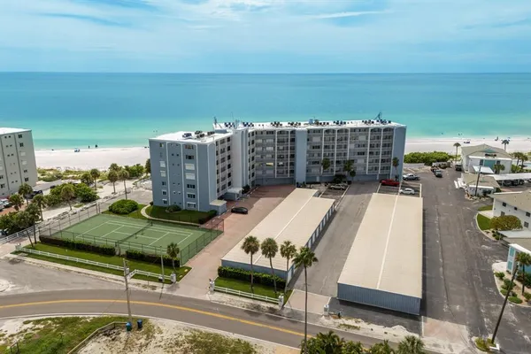 $995,000 | 5300 Gulf Drive, Unit 508, Holmes Beach, FL 34217