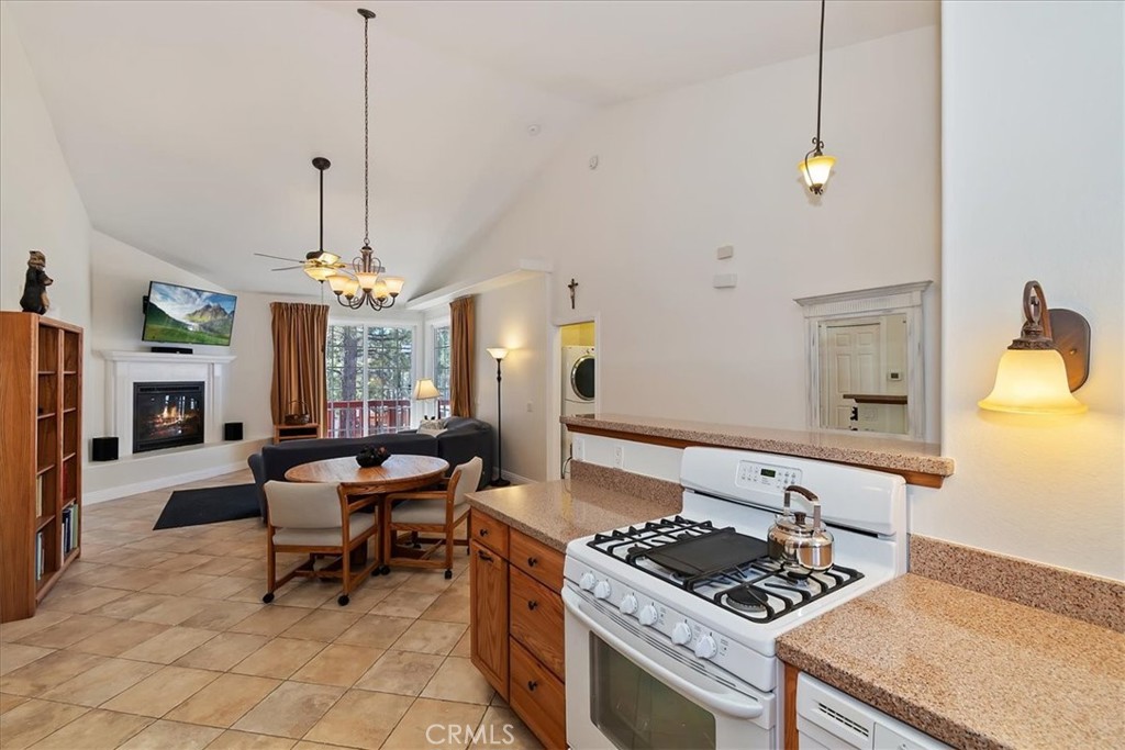 534 Highland Road Big Bear Lake, CA 92315 - Photo 13 of 52