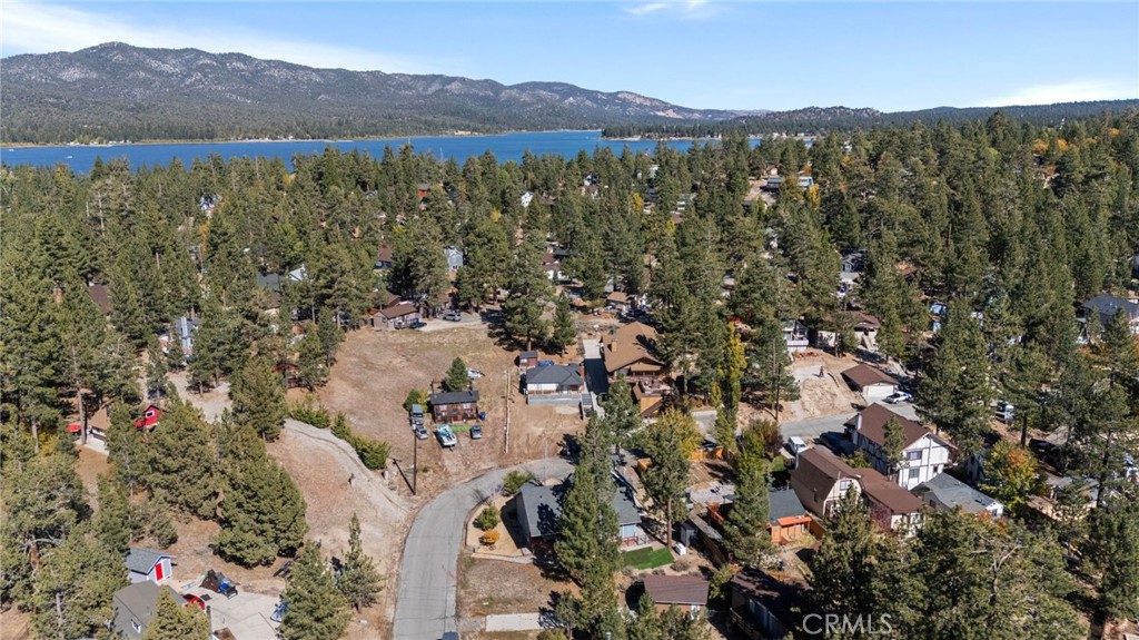 534 Highland Road Big Bear Lake, CA 92315 - Photo 49 of 52 look just a short walk to the lake