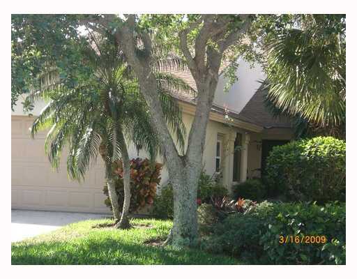 124 Ridge Road Jupiter, FL 33477 - Photo 2 of 10 Additional Photo