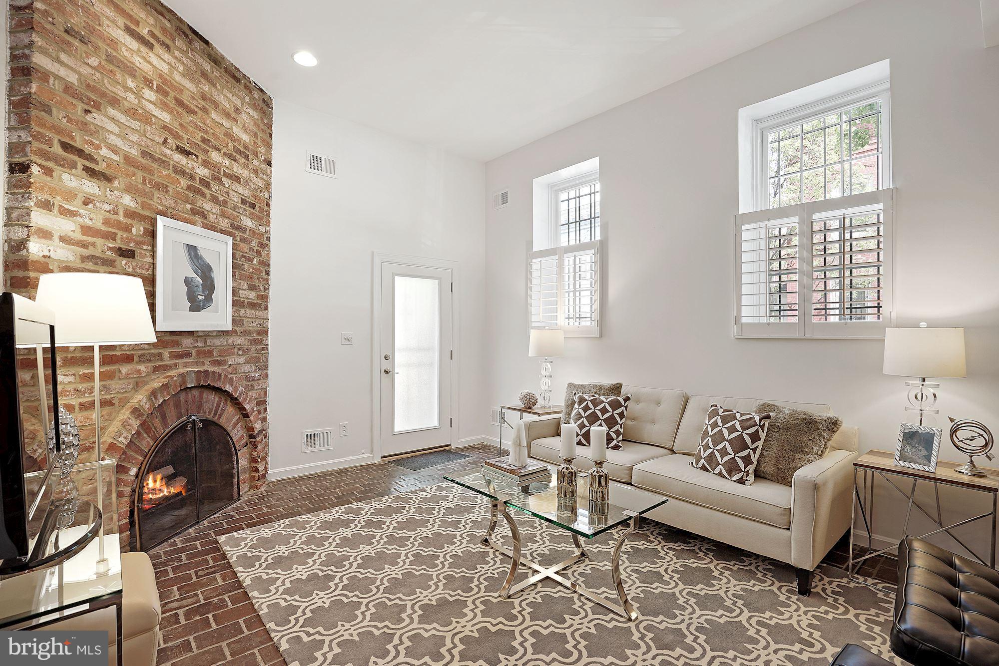 642 Pickford Place Northeast Washington, DC 20002 - Photo 6 of 33 Terrific blend of history and today