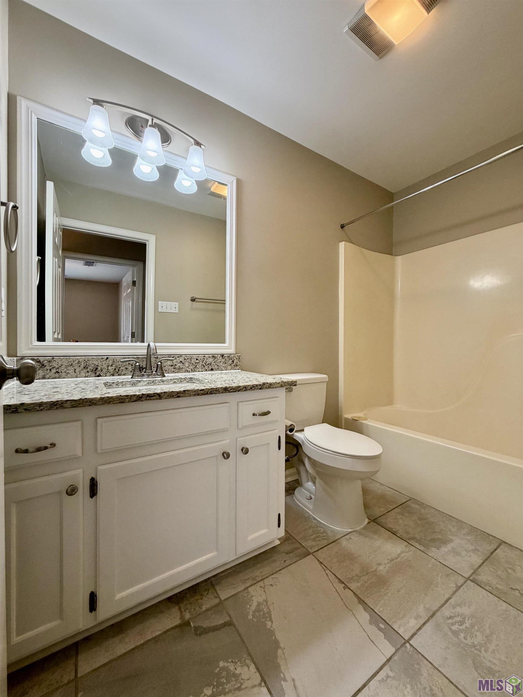4126 Stumberg Lane Baton Rouge, LA 70816 - Photo 2 of 18
