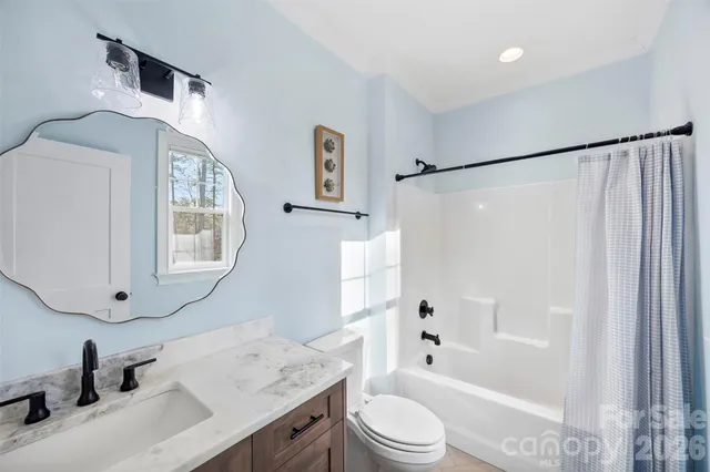 $1,290,000 | 8026 Silver Jade Drive, Denver, NC 28037