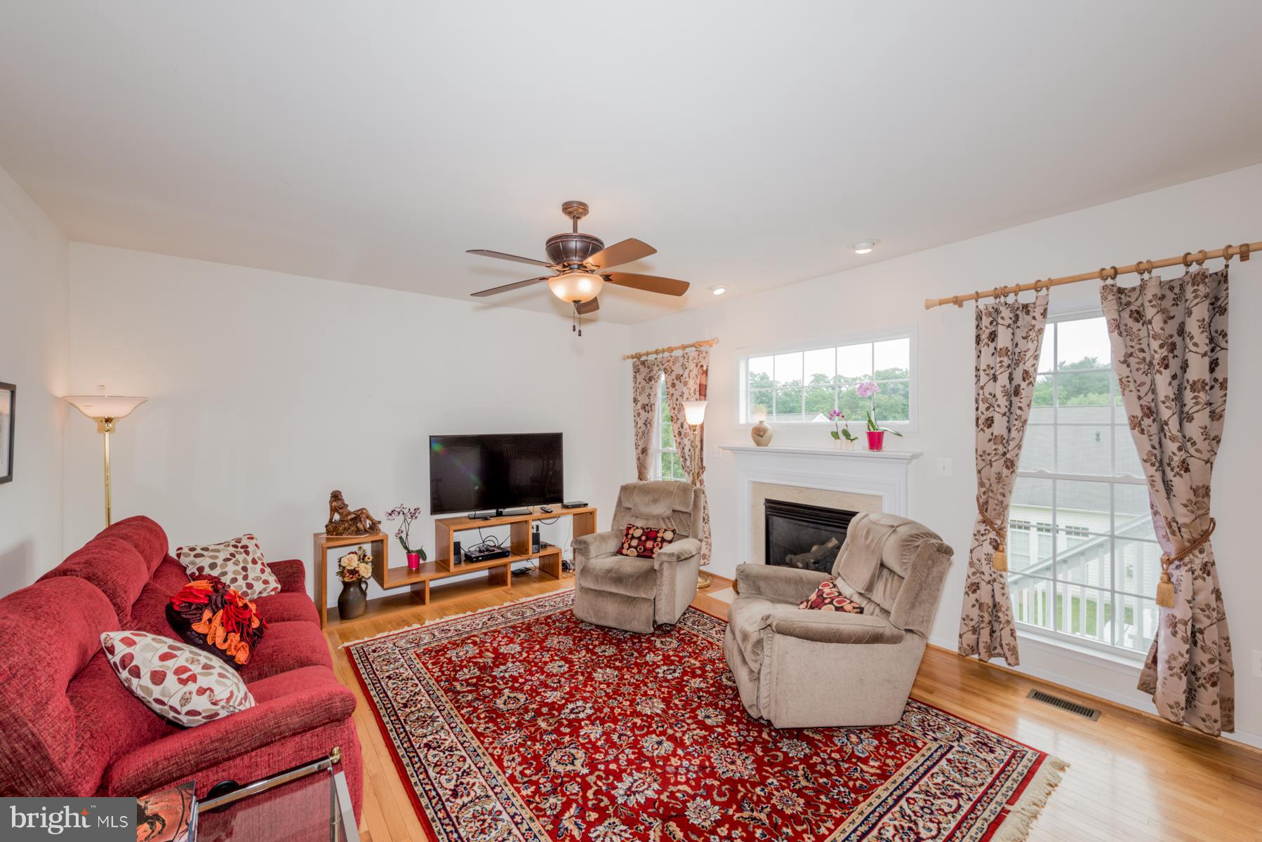 421 High Earls Road Westminster, MD 21158 - Photo 16 of 30 Family Room