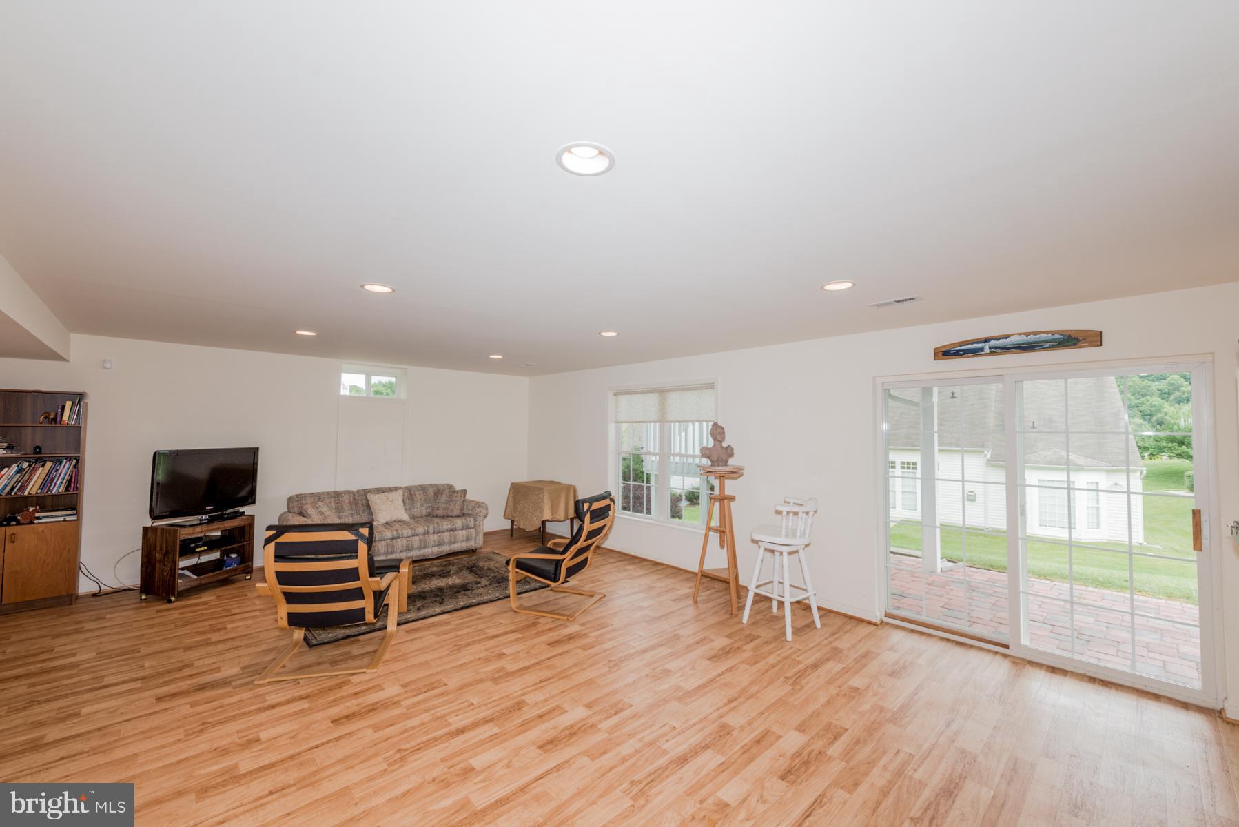 421 High Earls Road Westminster, MD 21158 - Photo 26 of 30 Lower Level Rec Room