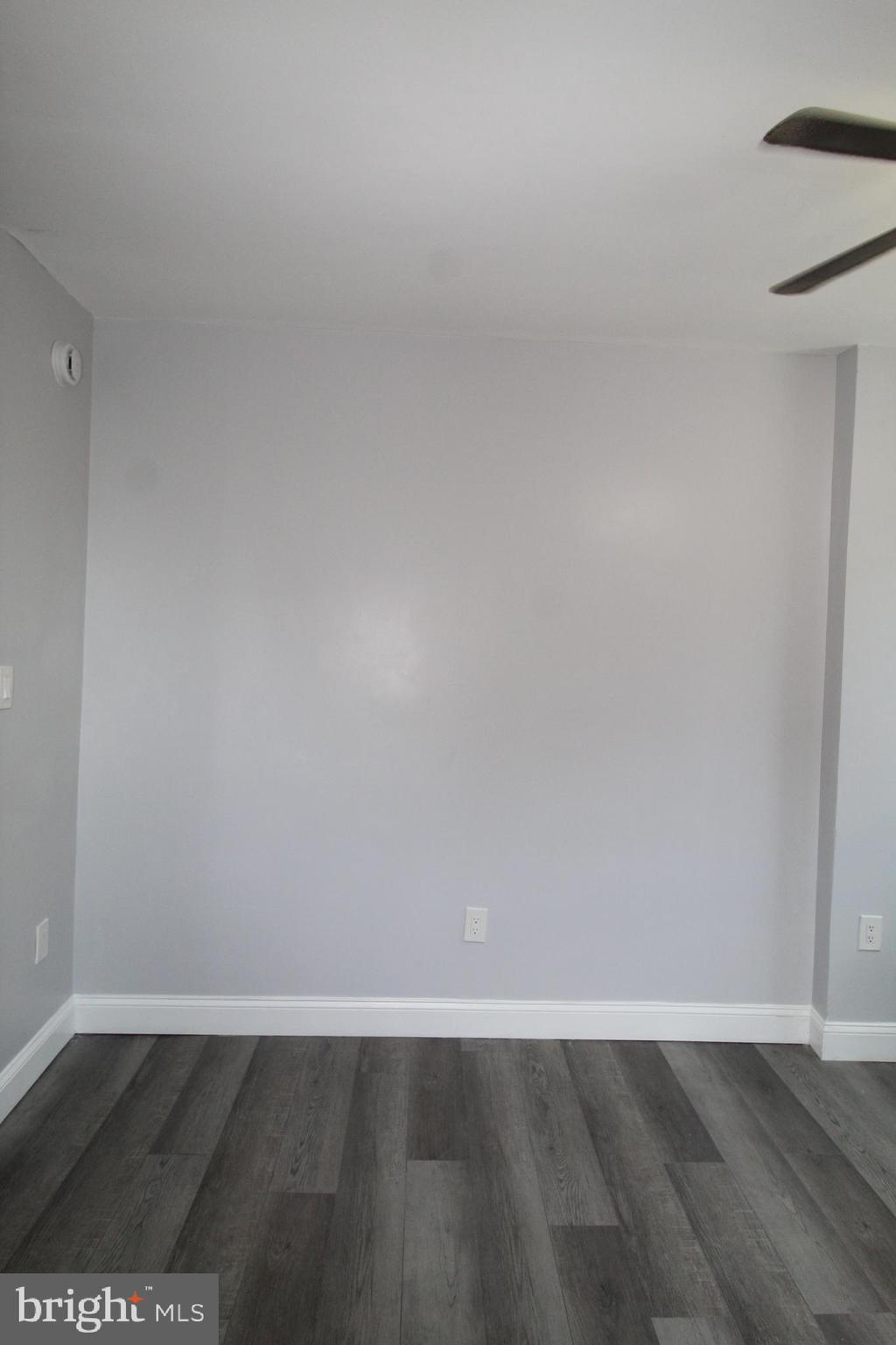 1913 South 20th Street, Unit 4 Philadelphia, PA 19145 - Photo 18 of 19