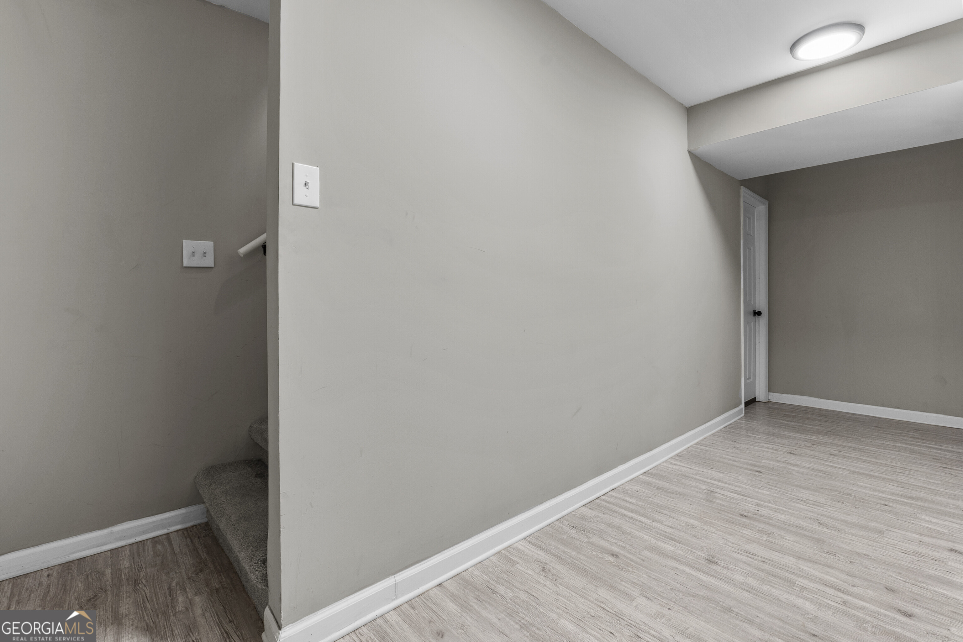 1412 Johnson Road Macon, GA 31220 - Photo 44 of 53 a view of small space with wooden floor