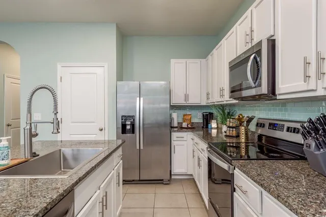 $320,000 | 2928 Beluga Bay Drive, Odessa, FL 33556