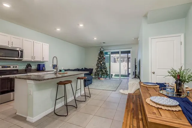 $320,000 | 2928 Beluga Bay Drive, Odessa, FL 33556