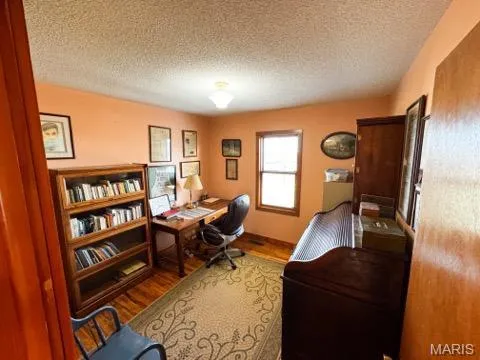 $249,000 | 13616 State Hwy F, Glenwood, MO 63541
