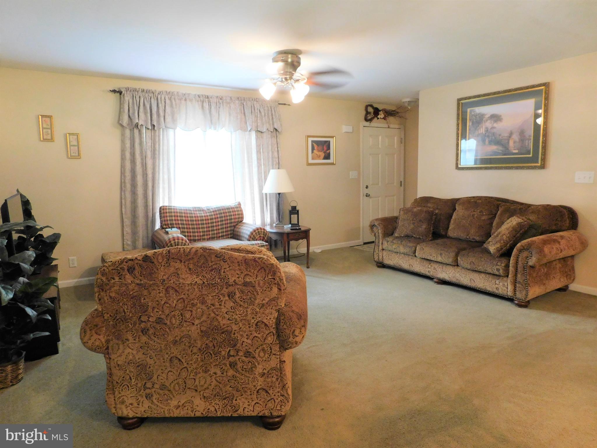 4012 Old Rocks Road Street, MD 21154 - Photo 6 of 19 Living Room - view to front door