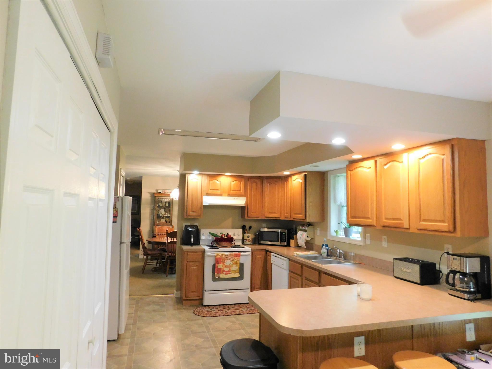 4012 Old Rocks Road Street, MD 21154 - Photo 10 of 19 Kitchen - view to Dining Area