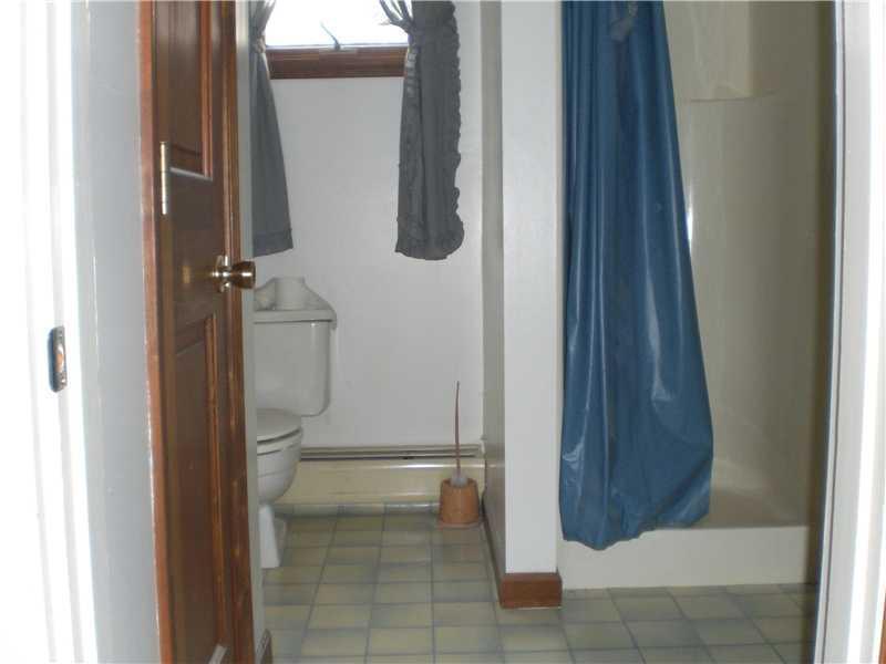 5 Fall Street Madison, ME 04950 - Photo 16 of 17 Bathroom.