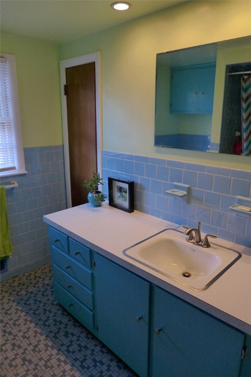 49 Bentley Road Warwick, RI 02888 - Photo 14 of 29 Gallery Image 14