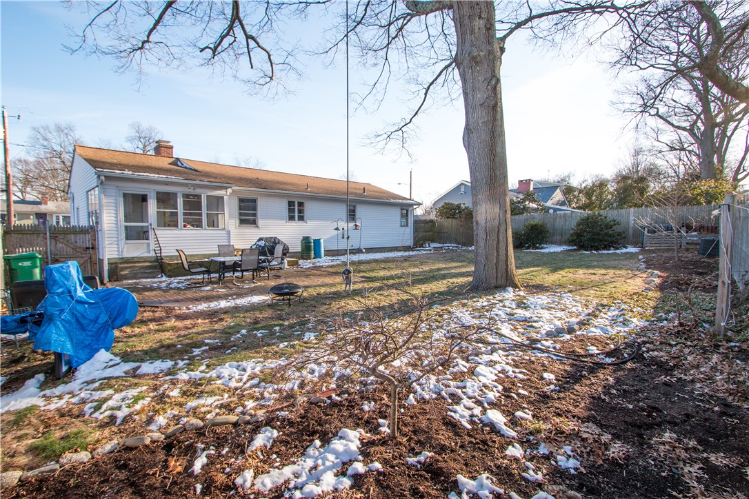 49 Bentley Road Warwick, RI 02888 - Photo 26 of 29 Gallery Image 26