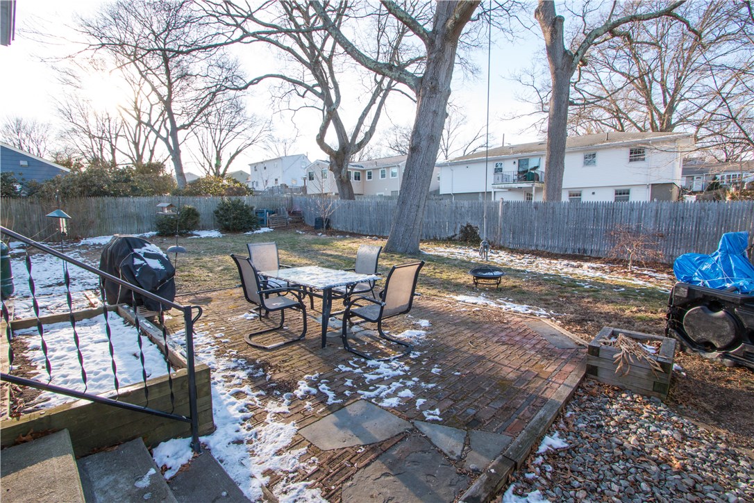 49 Bentley Road Warwick, RI 02888 - Photo 27 of 29 Gallery Image 27