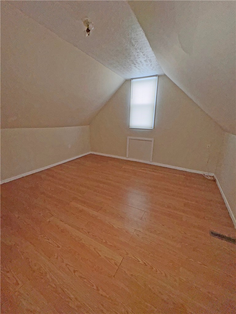 22 Vose Street Rochester, NY 14605 - Photo 9 of 19