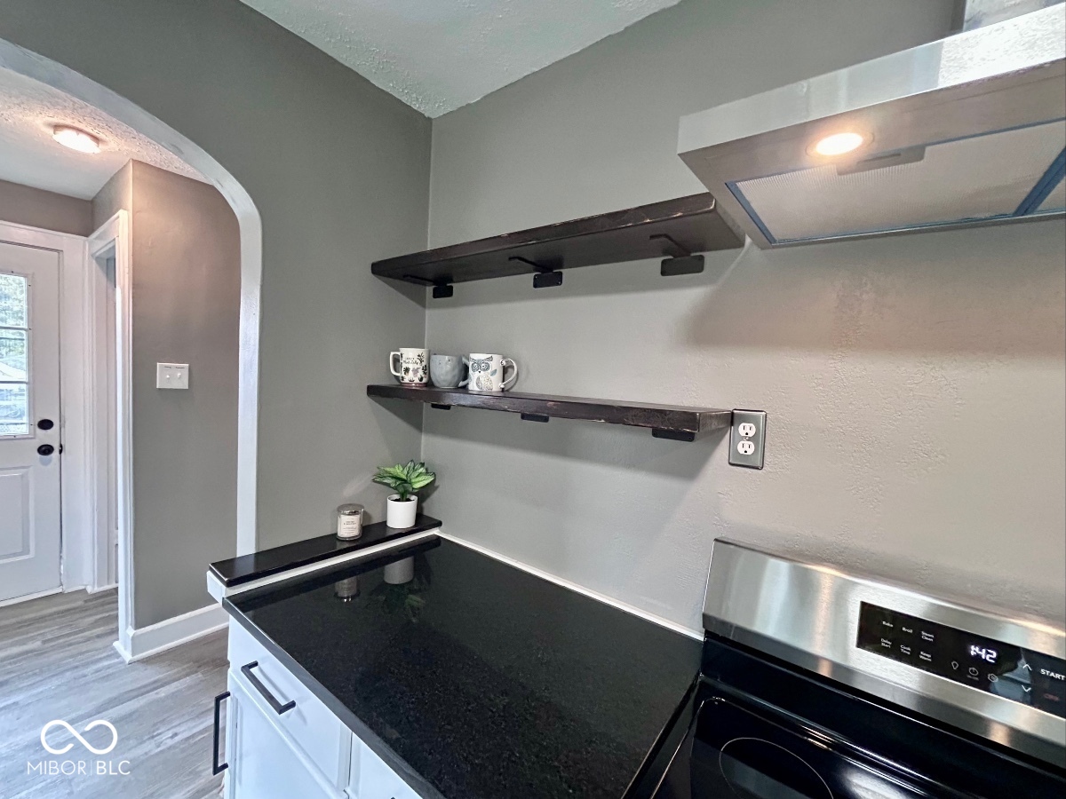 3949 English Avenue Indianapolis, IN 46201 - Photo 11 of 25