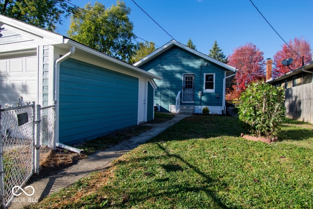 3949 English Avenue Indianapolis, IN 46201 - Photo 21 of 25
