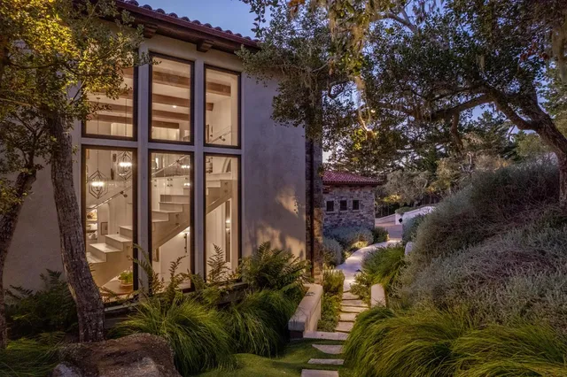 $18,900,000 | 3187 17 Mile Drive, Pebble Beach, CA 93953