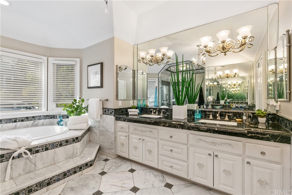 10282 Ambervale Lane North Tustin, CA 92705 - Photo 24 of 50