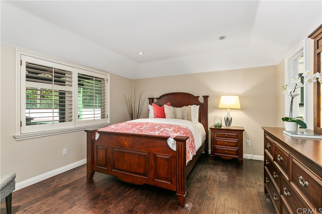 10282 Ambervale Lane North Tustin, CA 92705 - Photo 39 of 50 a bedroom with a bed and a window