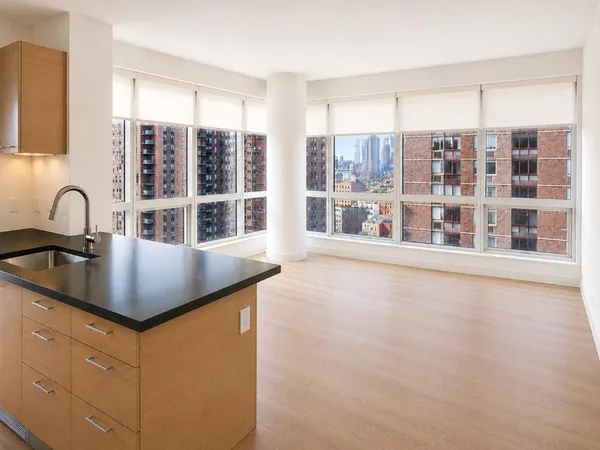 $949,000 | 350 West 42nd Street, Unit 15B | Hell's Kitchen