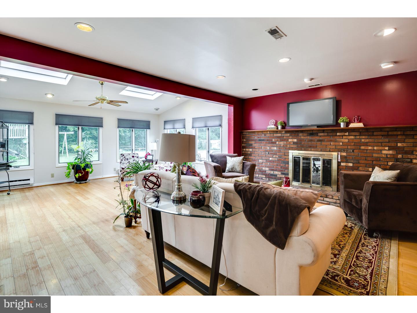 248 North Riding Drive Moorestown, NJ 08057 - Photo 8 of 25 Gallery Image 8