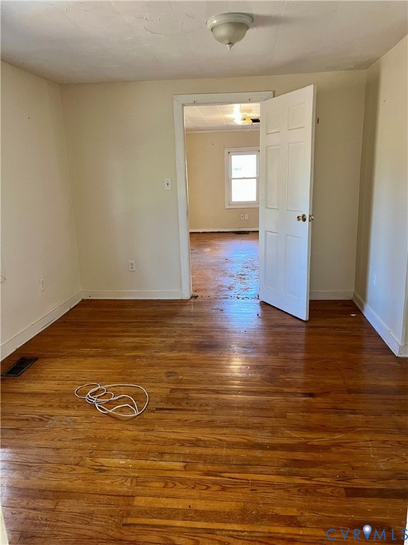 8409 Hopkins Road North Chesterfield, VA 23237 - Photo 5 of 9 Hardwood floors