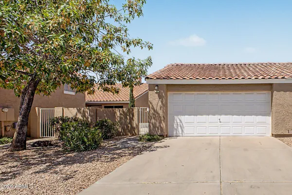 $358,000 | 3510 East Hampton Avenue, Unit 17, Mesa, AZ 85204