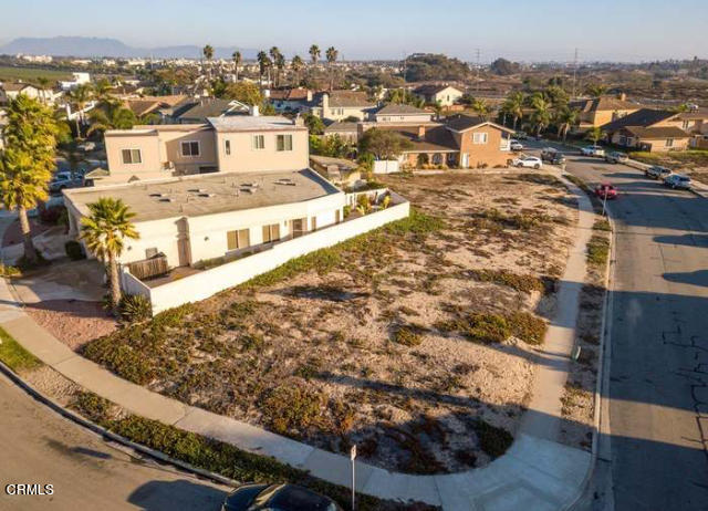 940 Dunes Street Oxnard, CA 93035 - Photo 4 of 6 a view of a city with tall buildings