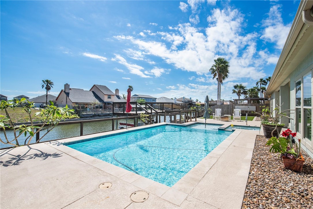 15614 Cuttysark Street Corpus Christi, TX 78418 - Photo 33 of 40 Pool