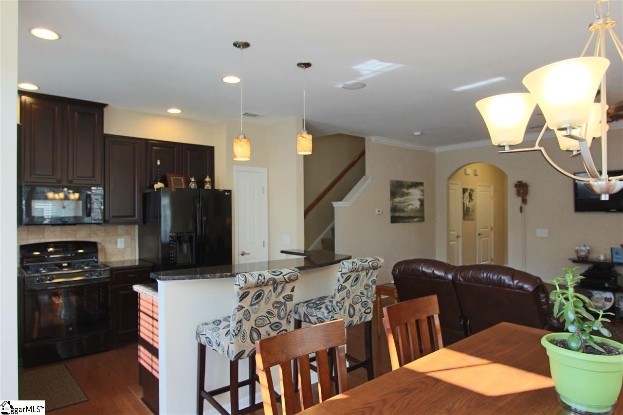 142 Awendaw Way Greenville, SC 29607 - Photo 5 of 20 Gallery Image 5