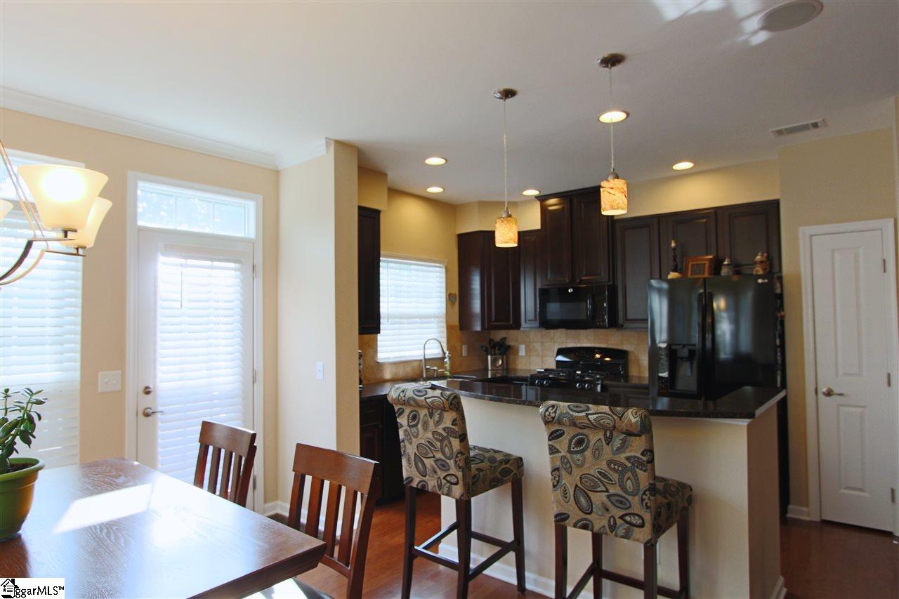 142 Awendaw Way Greenville, SC 29607 - Photo 7 of 20 Gallery Image 7