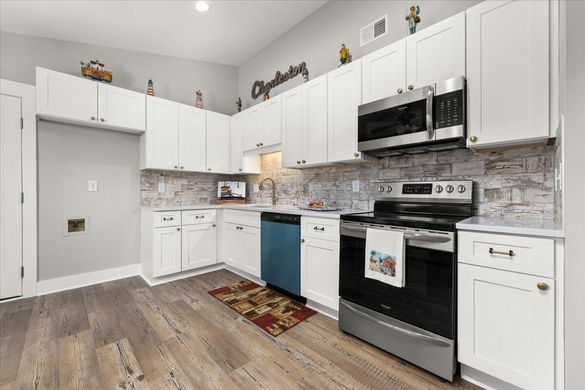 1157 Bellwood Road Charleston, SC 29412 - Photo 6 of 34 19-Kitchen