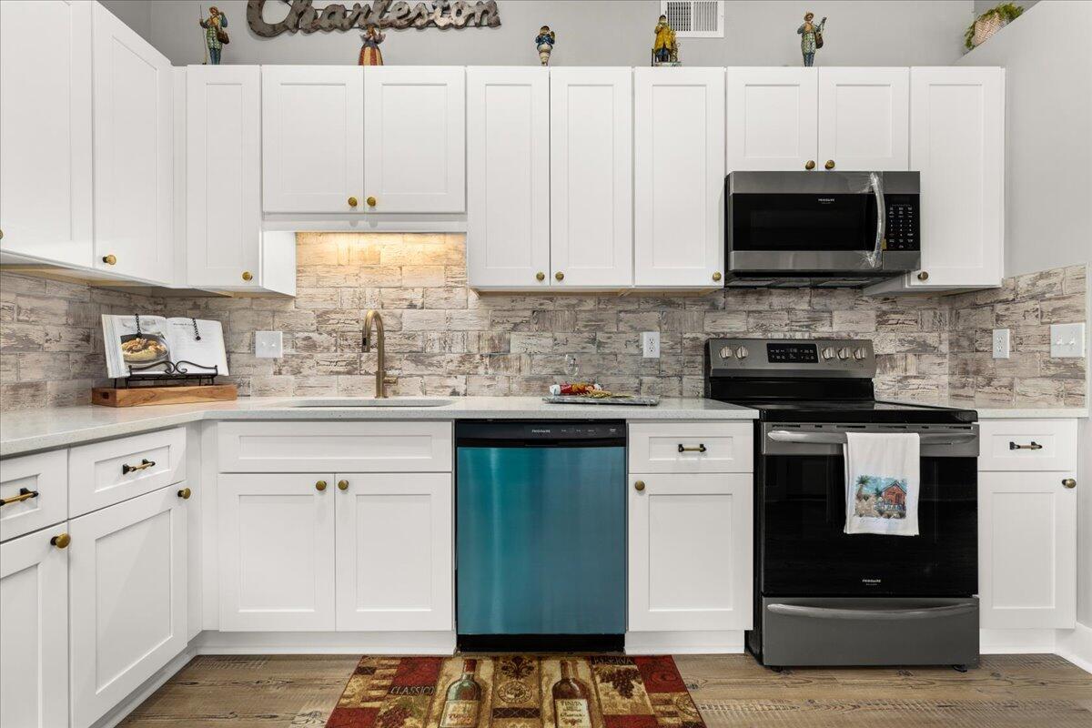 1157 Bellwood Road Charleston, SC 29412 - Photo 7 of 34 20-Kitchen 2