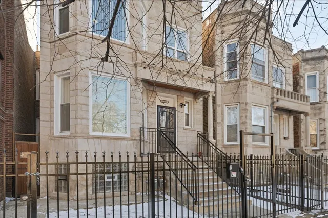 $499,000 | 4211 West Gladys Avenue, Chicago, IL 60624