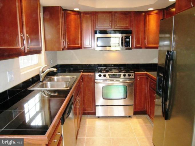 7906 34th Street Rosedale, MD 21237 - Photo 11 of 18 Kitchen #2