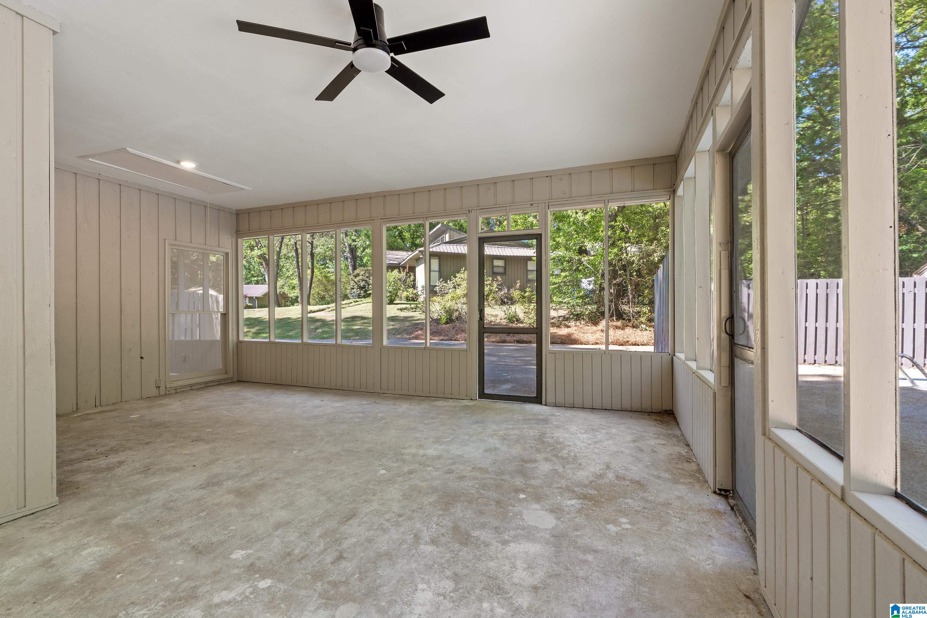 1433 Queen Ann Circle Alabaster, AL 35007 - Photo 34 of 39