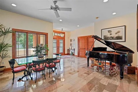 $1,250,000 | 6000 2nd Street South, St. Petersburg, FL 33705