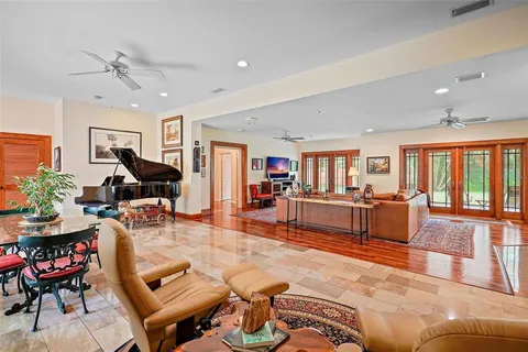 $1,250,000 | 6000 2nd Street South, St. Petersburg, FL 33705