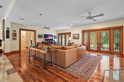 $1,250,000 | 6000 2nd Street South, St. Petersburg, FL 33705