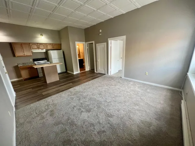 $480,000 | 409 Elm Avenue, Waverly, MN 55390