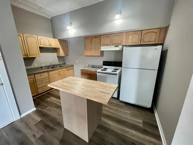 $480,000 | 409 Elm Avenue, Waverly, MN 55390