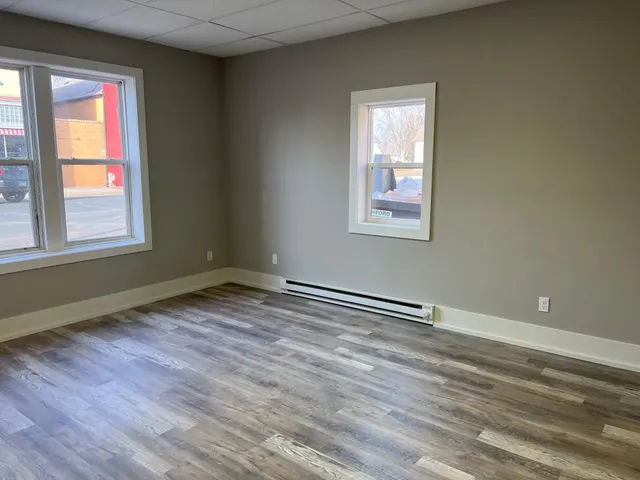 $480,000 | 409 Elm Avenue, Waverly, MN 55390