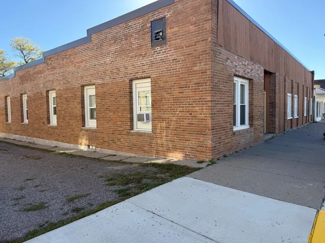 $480,000 | 409 Elm Avenue, Waverly, MN 55390