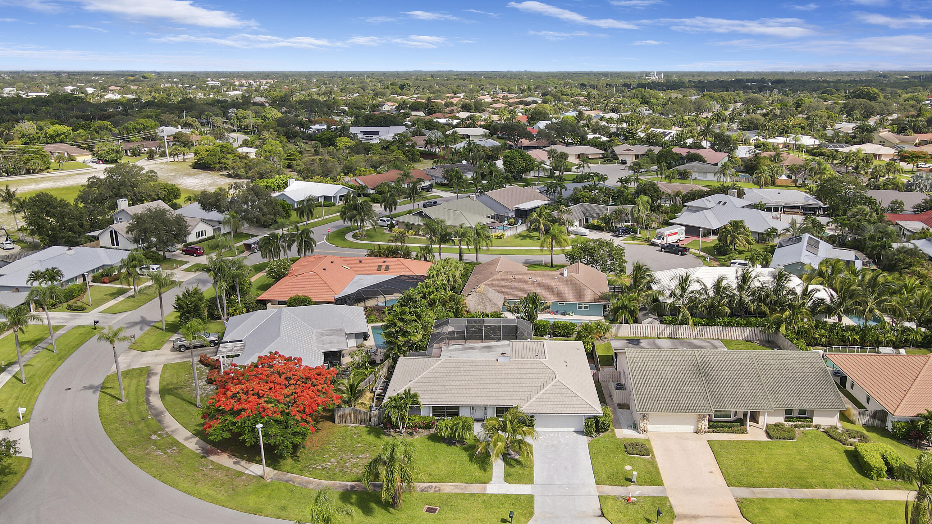 14 Hickory Hill Road Tequesta, FL 33469 - Photo 3 of 37 Aerials-3